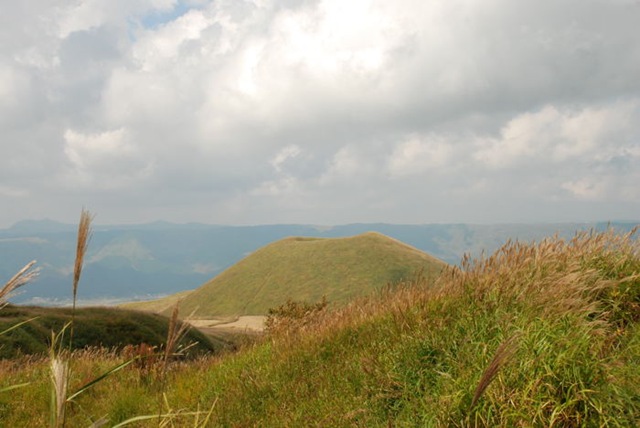 17 D’OCTUBRE. VISITEM L’ASO-SAN, UN VOLCÀ EN ACTIU.