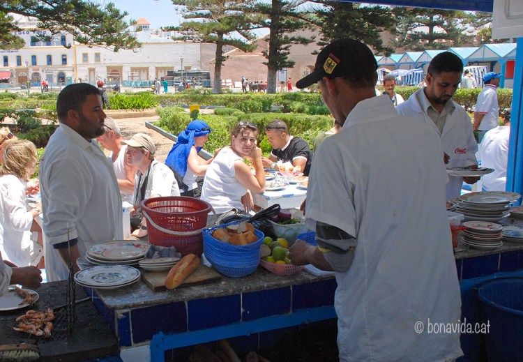 Del mar a la taula. Peix ben fresc!