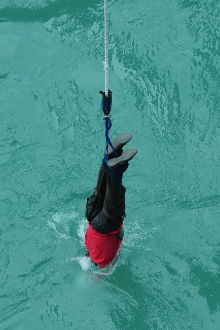 ...entrem a l'aigua de cop