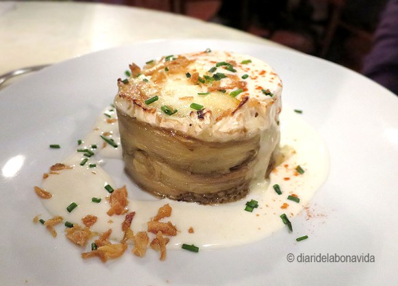 Albergínia amb formatge de cabra