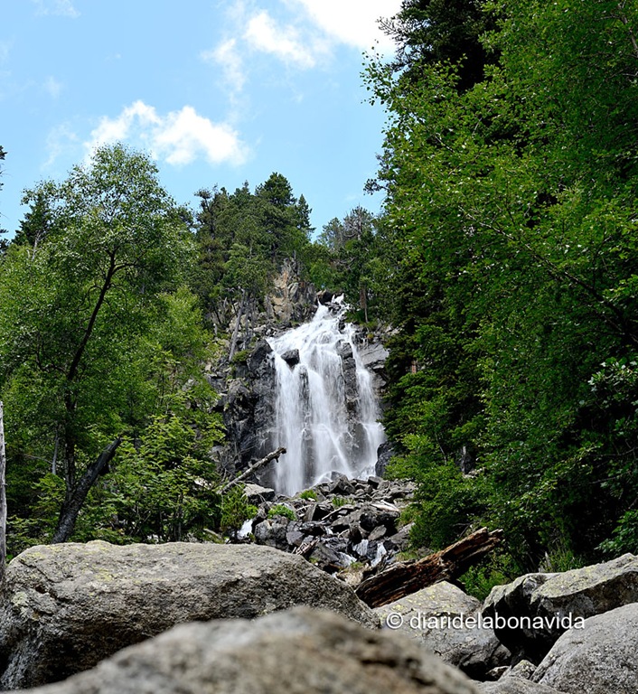 aiguestortes_cascada_ratera2.jpg