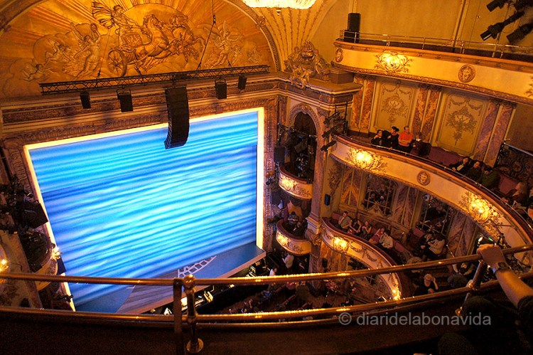 Anem a veure un musical: "Mamma Mia"