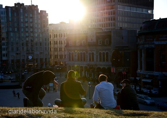 Com si és tractés de l'últim dia tothom vol veure la posta de sol