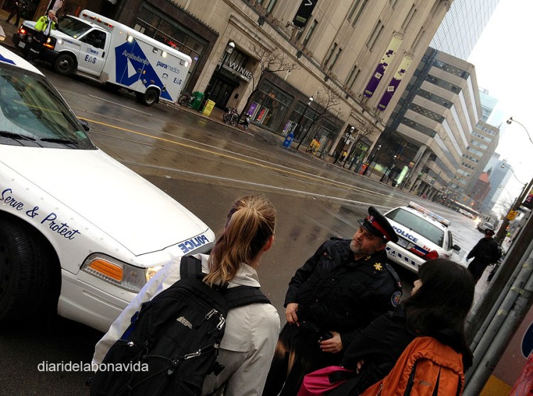 toronto_policia_03
