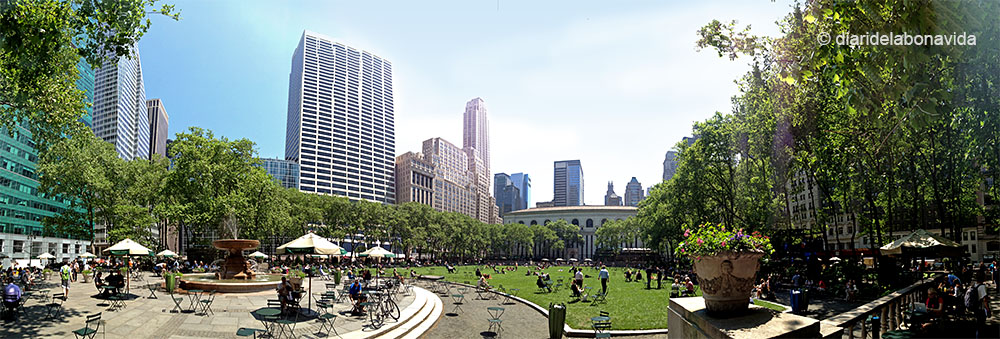 bryant_park_pano