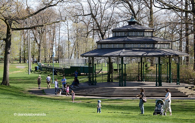 Kew Garden és el principal parc del barri