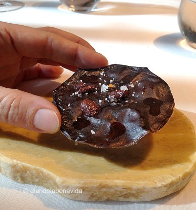 Galeta de xocolates. Una textura molt, molt cruixent.