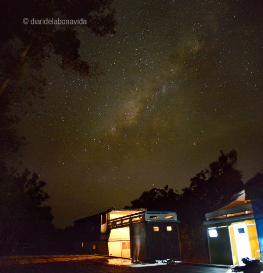 Per la nit, ens acompanyen el so de la natura i les estrelles al cel