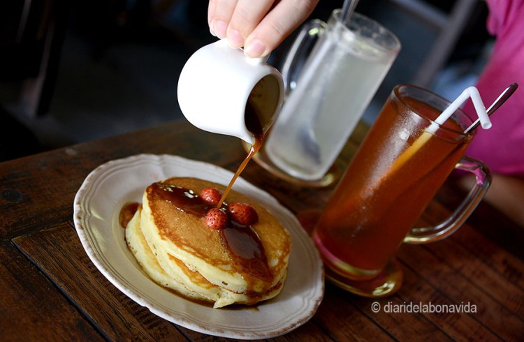 Trobem una cafeteria on posem remei a la nostra addicció al sucre