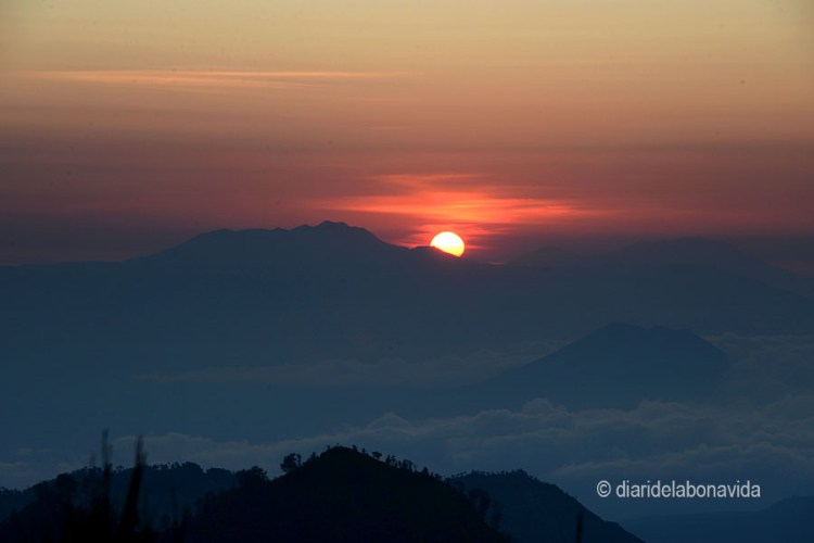 El sol surt a les 5h del matí
