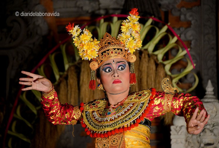 Mans, peus, cares... Tot conta en aquesta dança