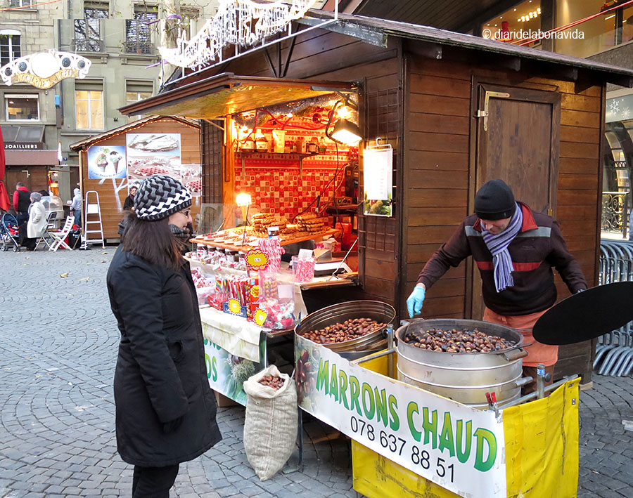 Comprant castanyes calentetes...