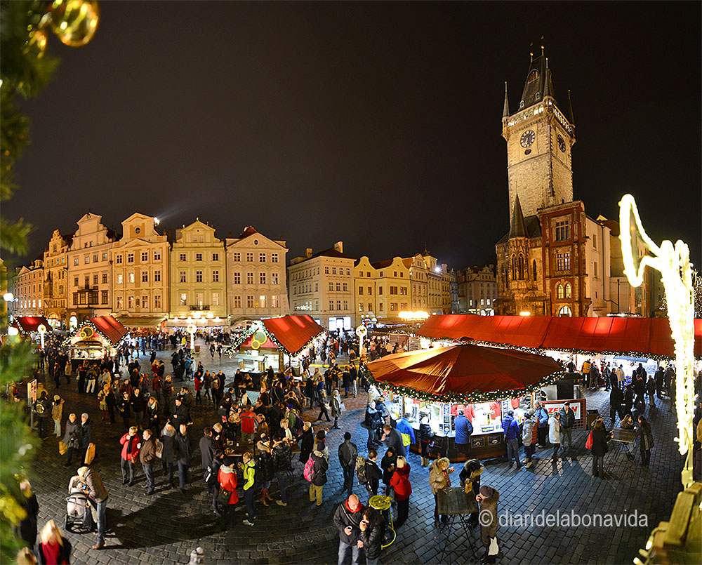 La Plaça de la ciutat vella és el lloc més animat de Praga en dates nadalenques