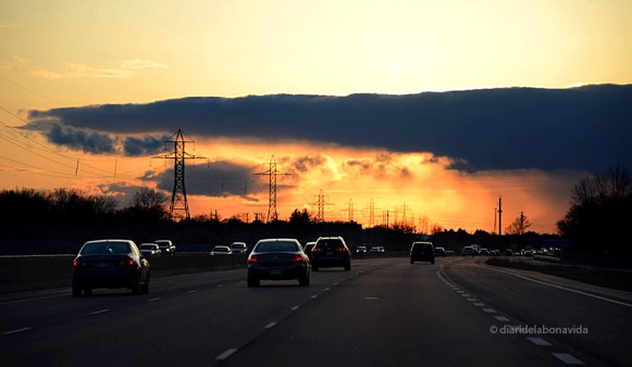 I de tornada a Toronto el cel ens ofereix un espectacle de colors.