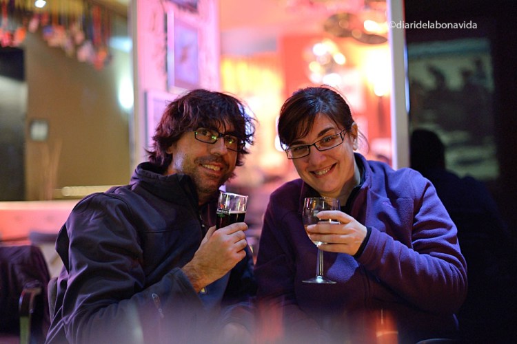 Unes copes per celebrar la darrera nit