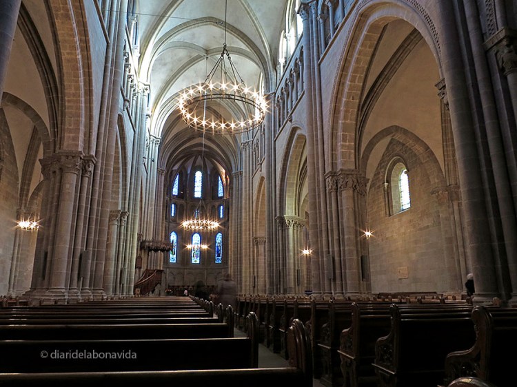 -- Ginebra, Suissa. Catedral Saint-Pierre