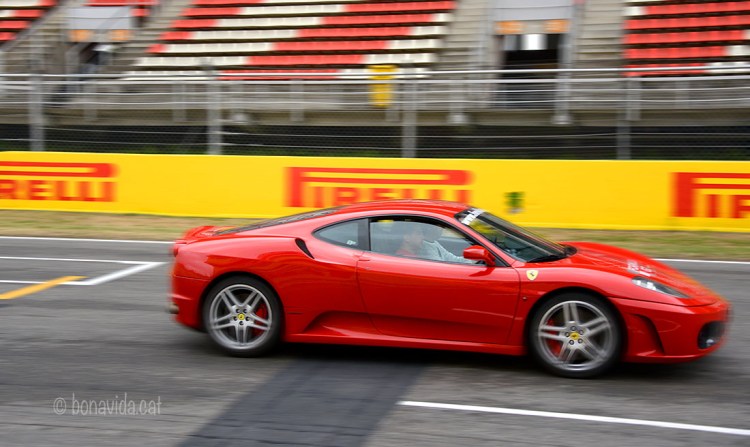 Passar per la recta principal és un dels moments més besties!