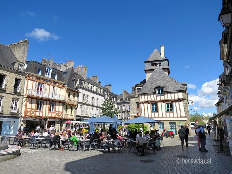 Place Terre-au-Duc, Quimper