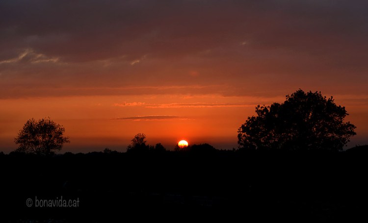 Camí de Saint-Malo, el dia s'acomiada d'aquesta manera