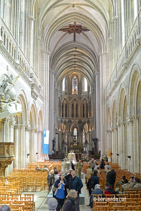 Interior de la Catedral de Notre-Dame