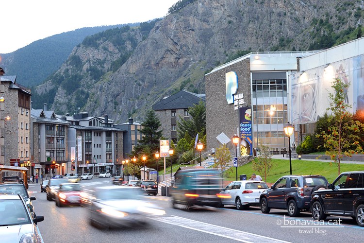andorra canillo palau gel exterior