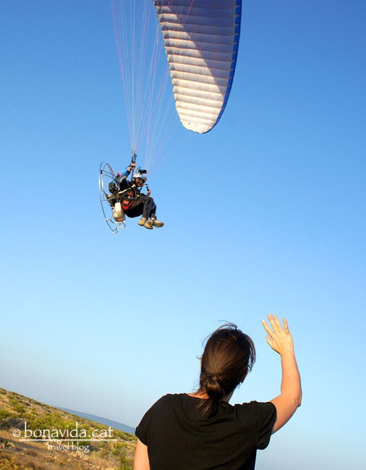 Espereu-me, que vinc amb vosaltres!