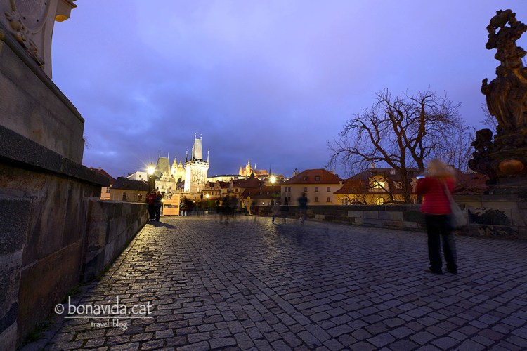 De nit potser trobarem una mica més de tranquil·litat
