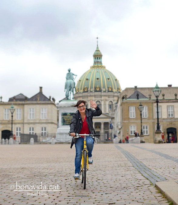 Recórrer Copenhagen en bicicleta. El millor per descobrir la ciutat!