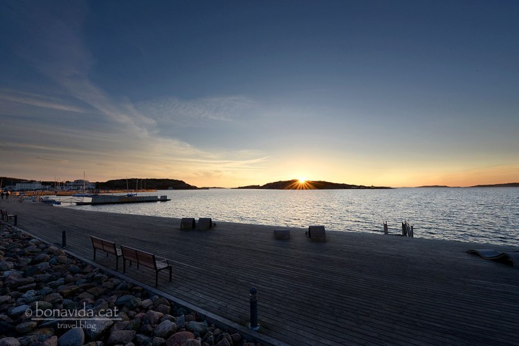 Posta de sol al passeig marítim de Lysekil