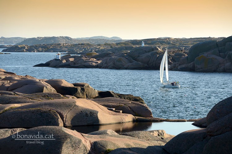 Ens passem tota una tarda caminant entre roques...
