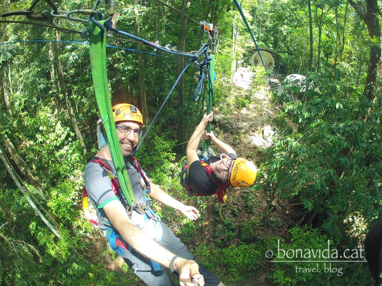 ...que permeten llençar-se en tirolina!