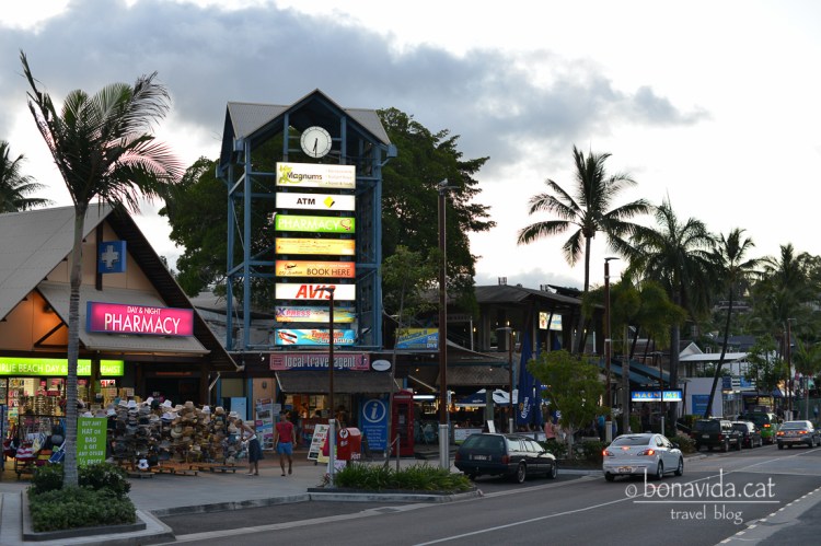 Carrer principal d'Airlie Beach
