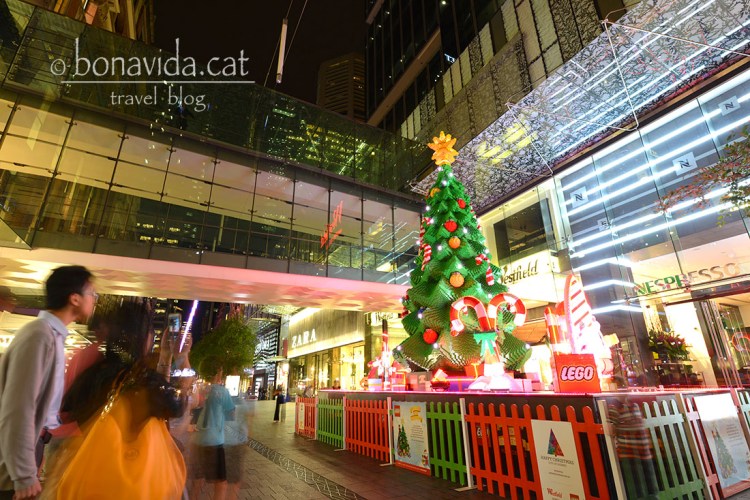 Els carrers són plens de decoració nadalenca