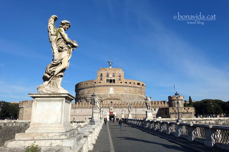 Castell Sant' Angelo vist des del pont del mateix nom