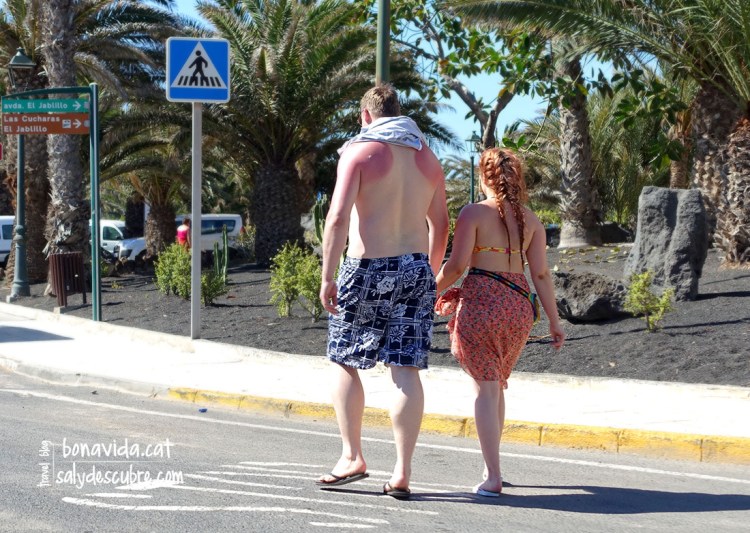 Encara hi ha pocs turistes, però el sol ja pica...