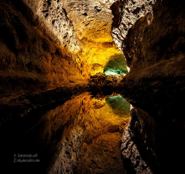 L'interior de la Cueva de los Verdes no deixa indiferent