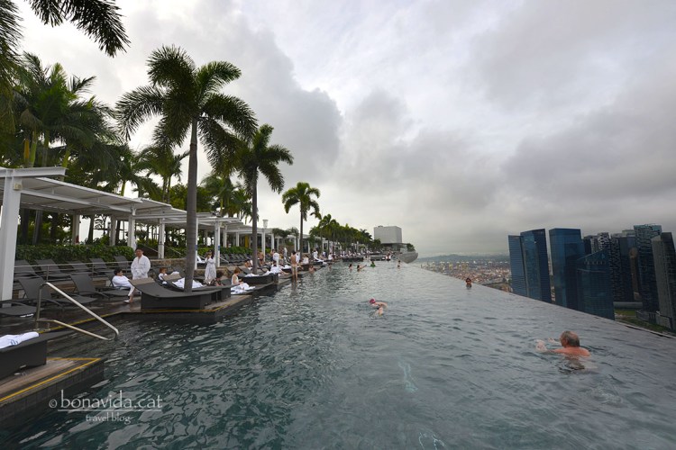 150 metres de piscina