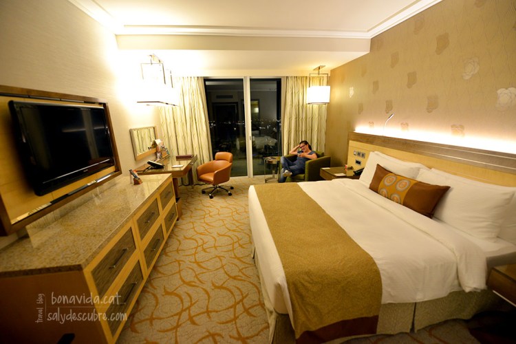 Les habitacions són enoooormes!!!