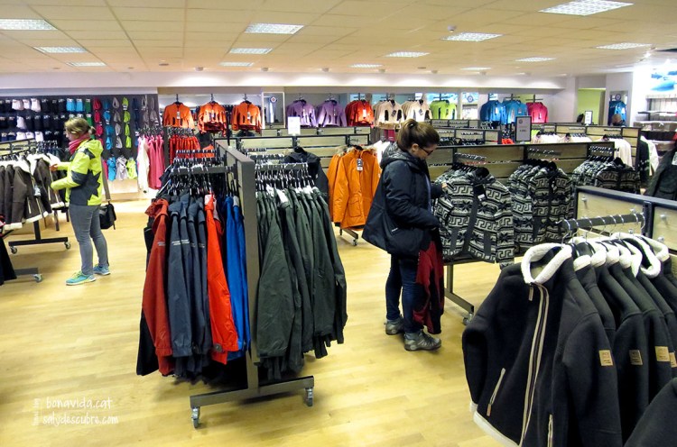 Un dels outlets que visitem. A la caça d'ofertes...