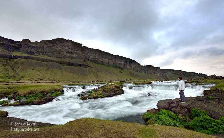 Rius i cascades ens acompanyen en tota la ruta