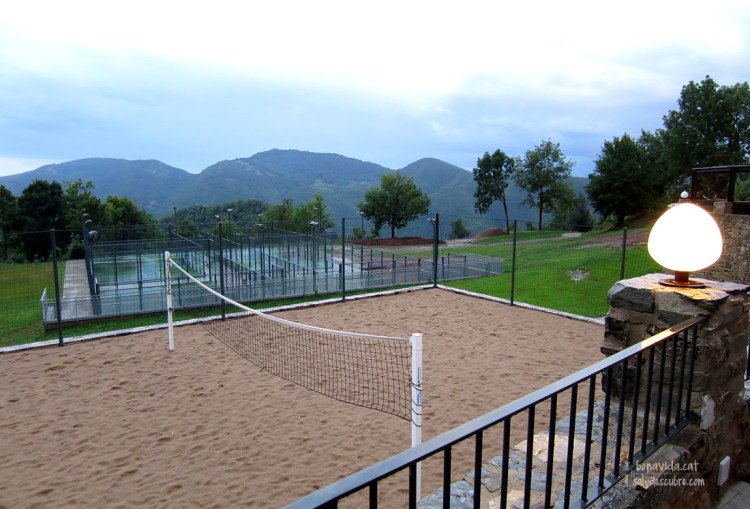 Exterior del restaurant Mitic, a l'hotel Puig Francó