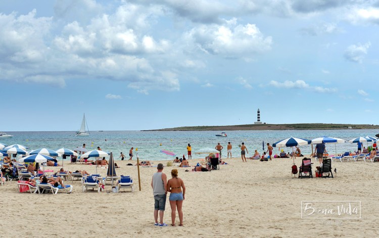 ...la platja de Punta Prima...