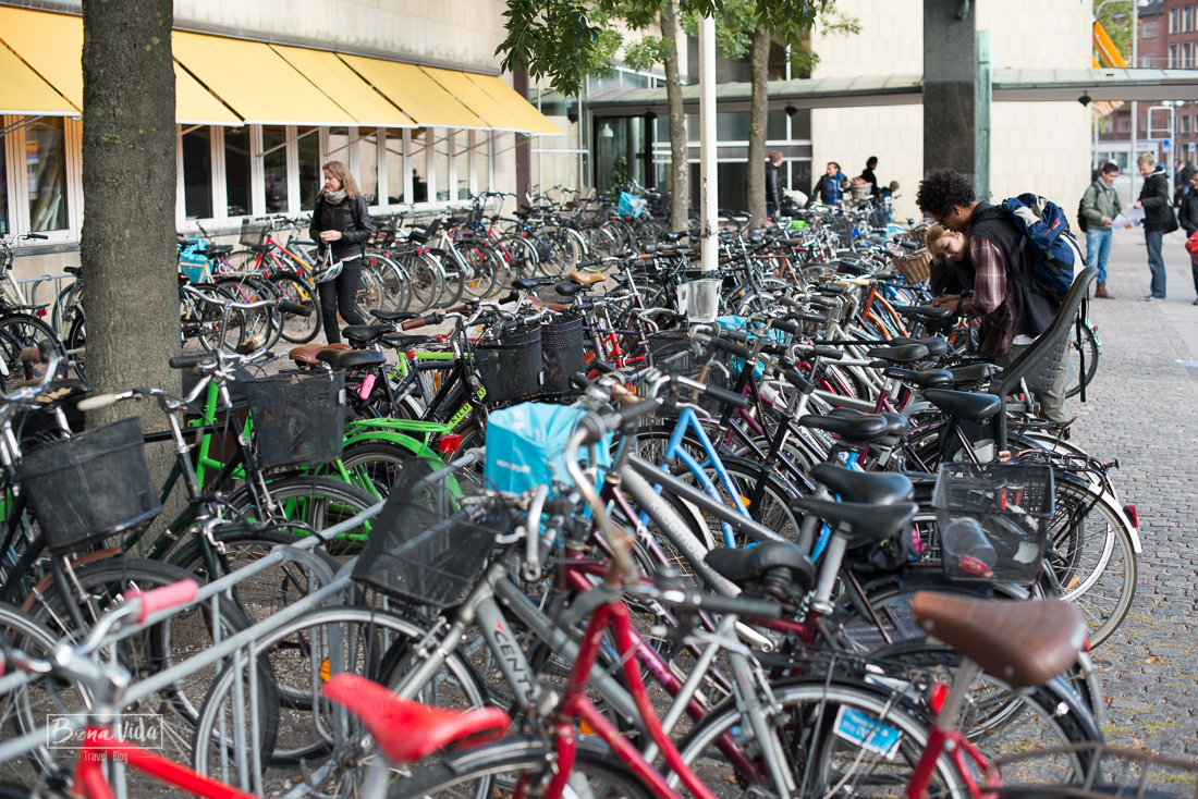 Trobarem grans aparcaments per deixar la bici