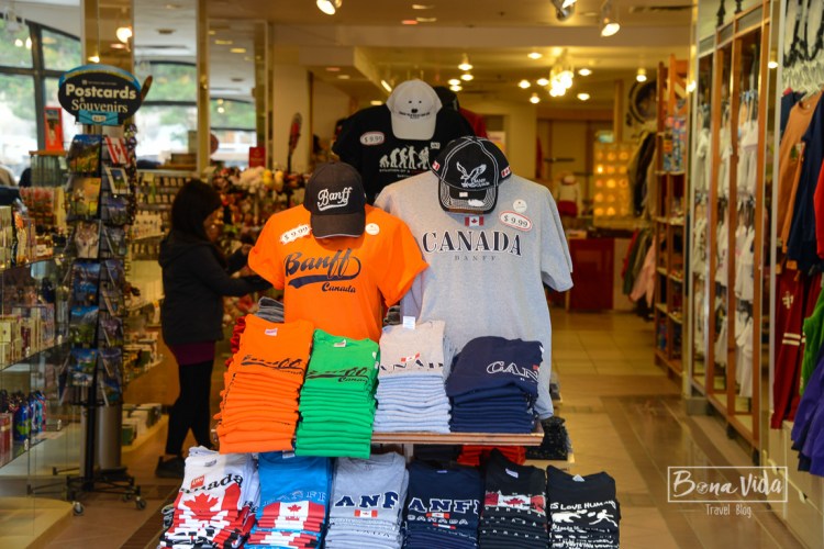 plena de botigues de souvenirs