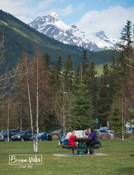 La ciutat està envoltada de natura