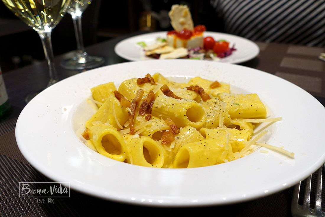 Roma. Restaurant Palatium, Via Frattina