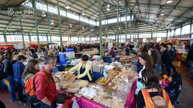 Marché des Lices, Rennes. Bretanya