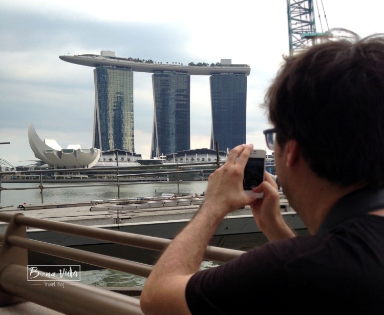 manel mobil instagram singapur