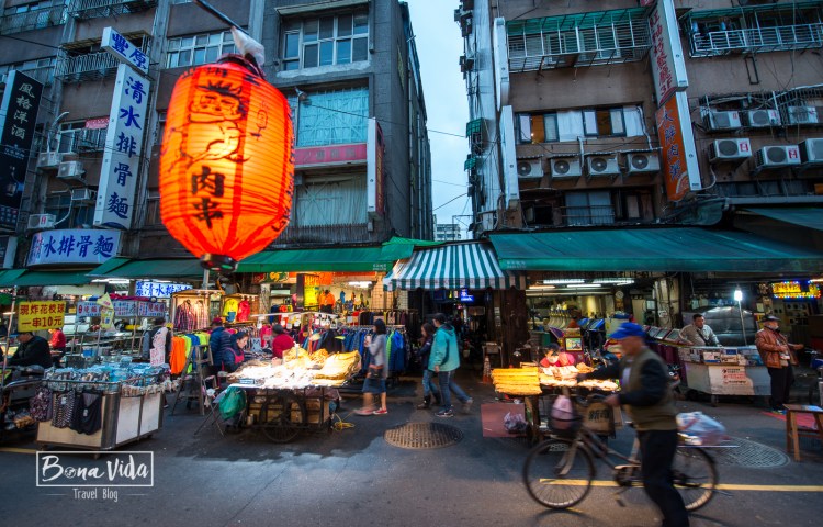 taipei-huaxi-night-market-1